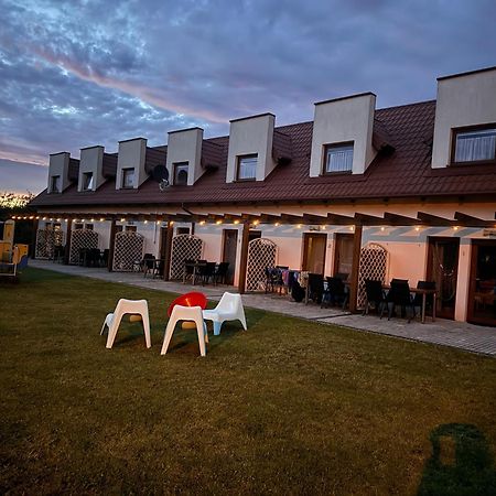 Niebieskie Migdaly Grzybowo  Exterior foto